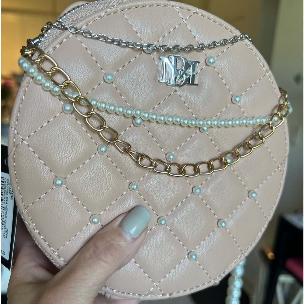 Badgley Mischka diamond quilted pink/tan crossbody.  Quilted   NWT